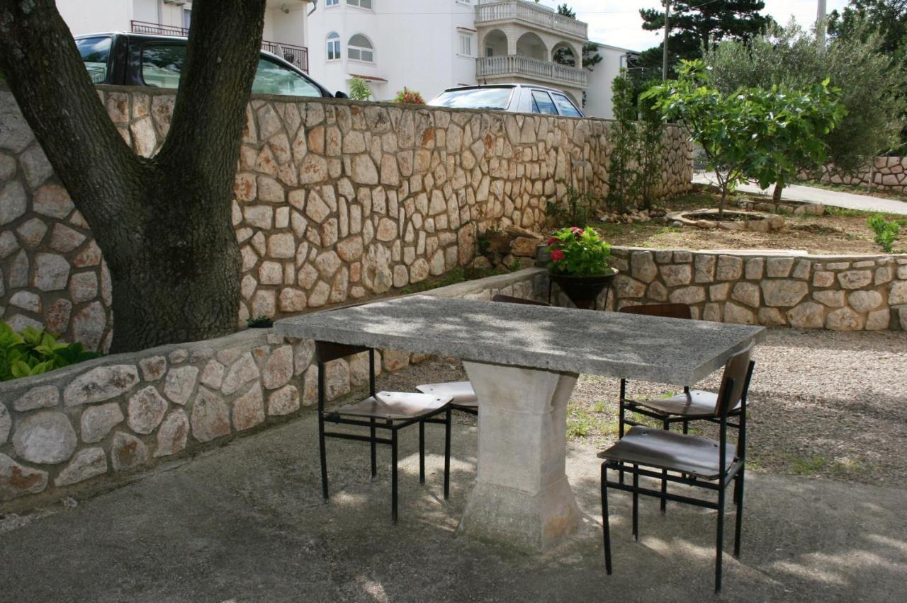 Apartments With A Parking Space Novi Vinodolski - 5514 Exterior photo